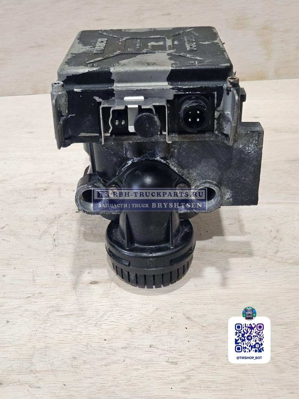 Миниатюра 6: Маркировка WABCO 4801030150 A0004292624 на модуляторе EBS Mercedes-Benz